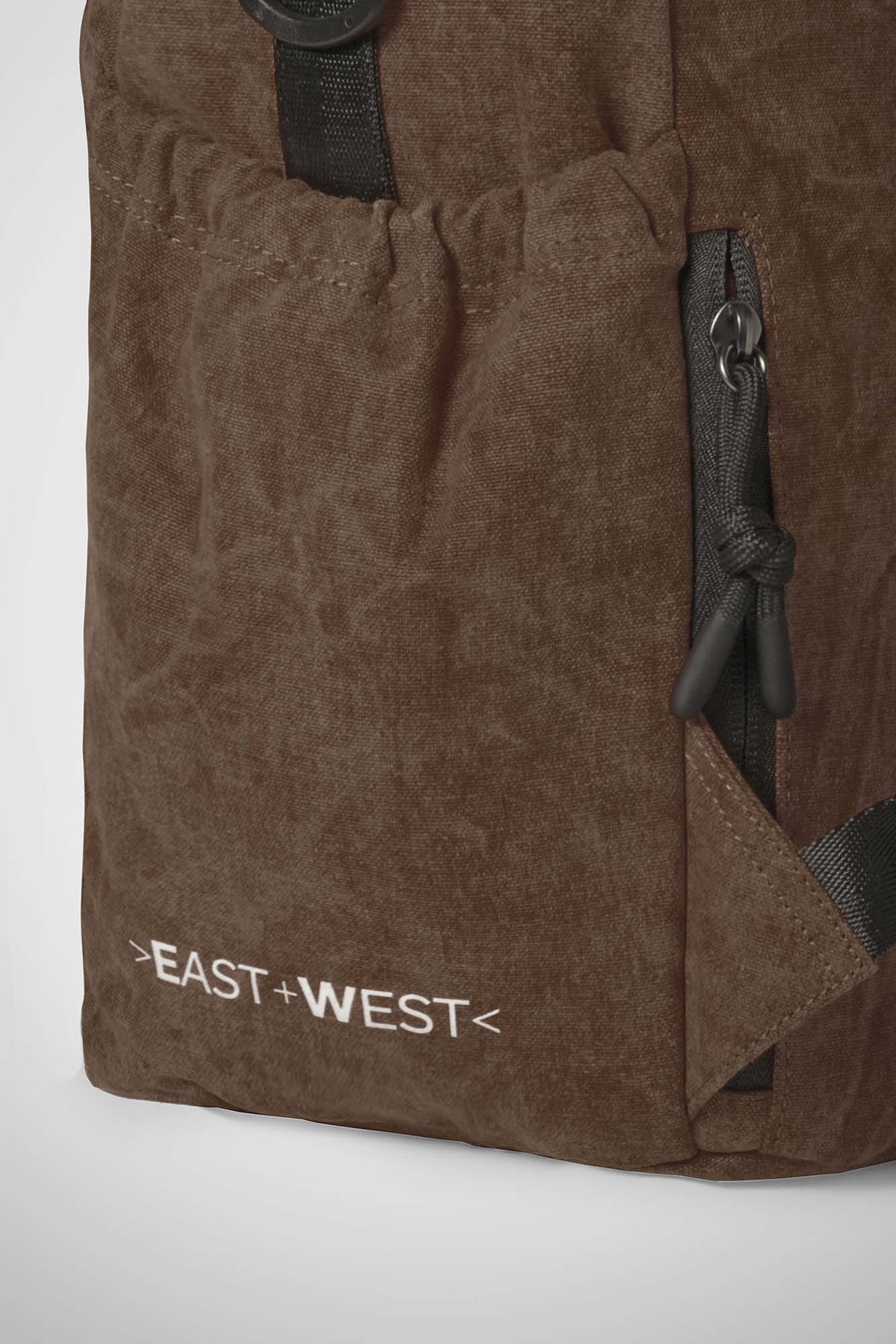 East+West Waxed Canvas M Brown