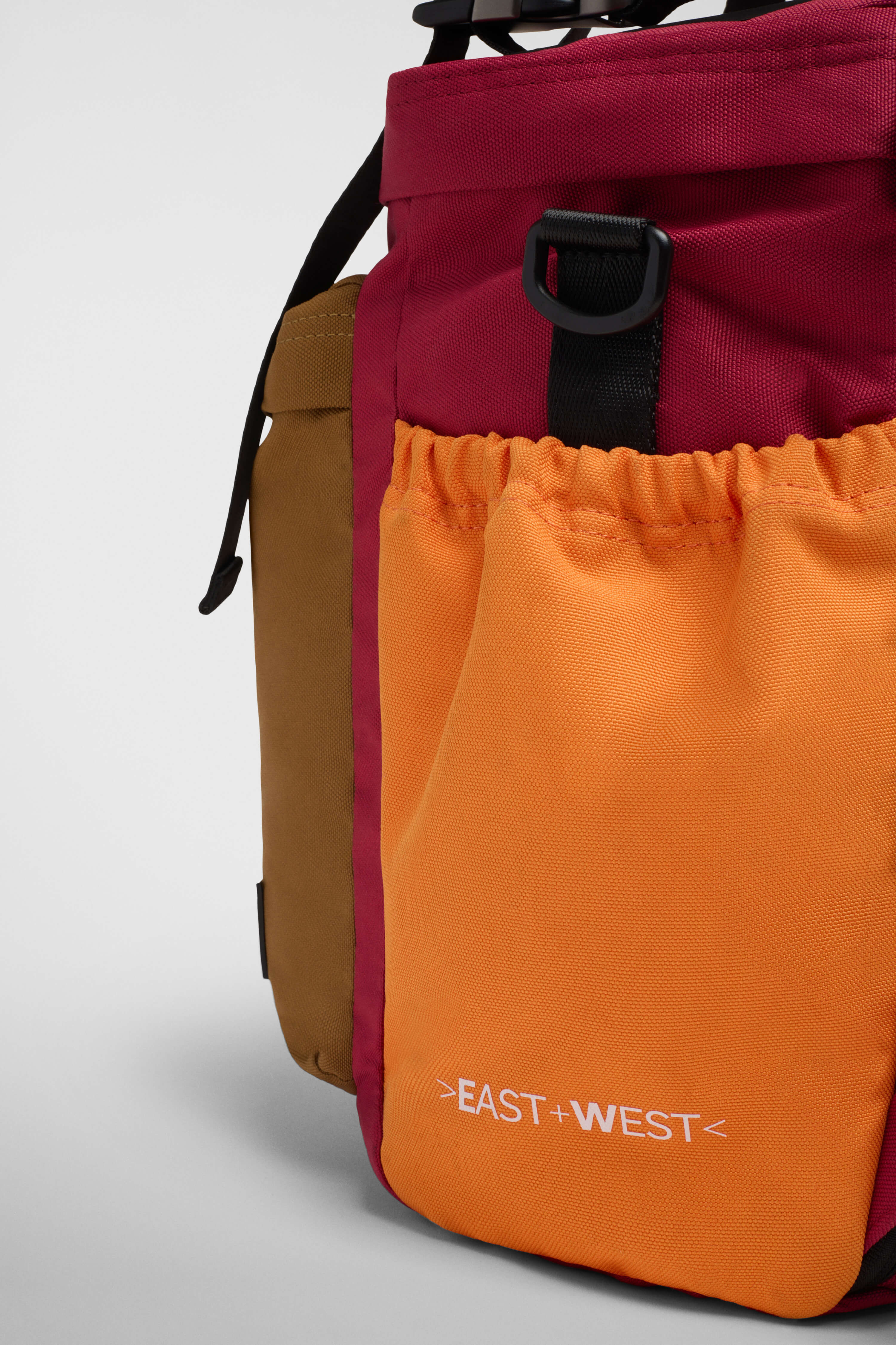 East+West Cordura M Ciliegia Arancio Cammello