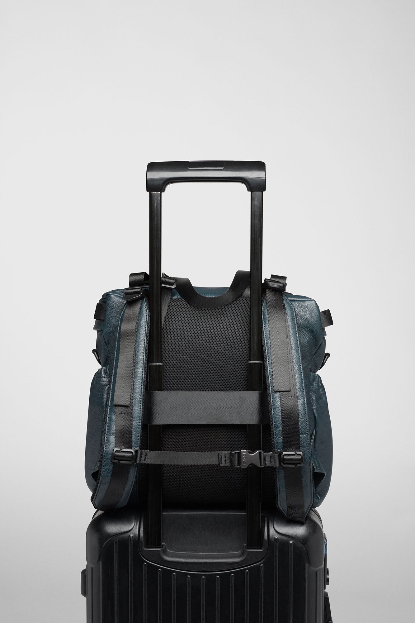 East+West Pelle M Blu