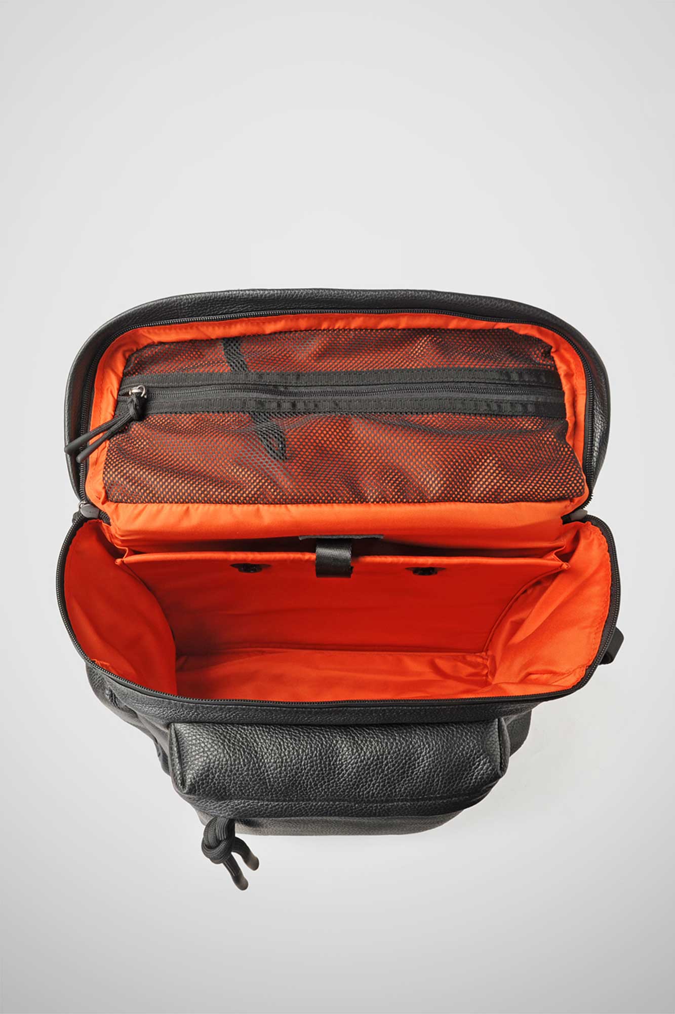 East+West Pelle M Nero
