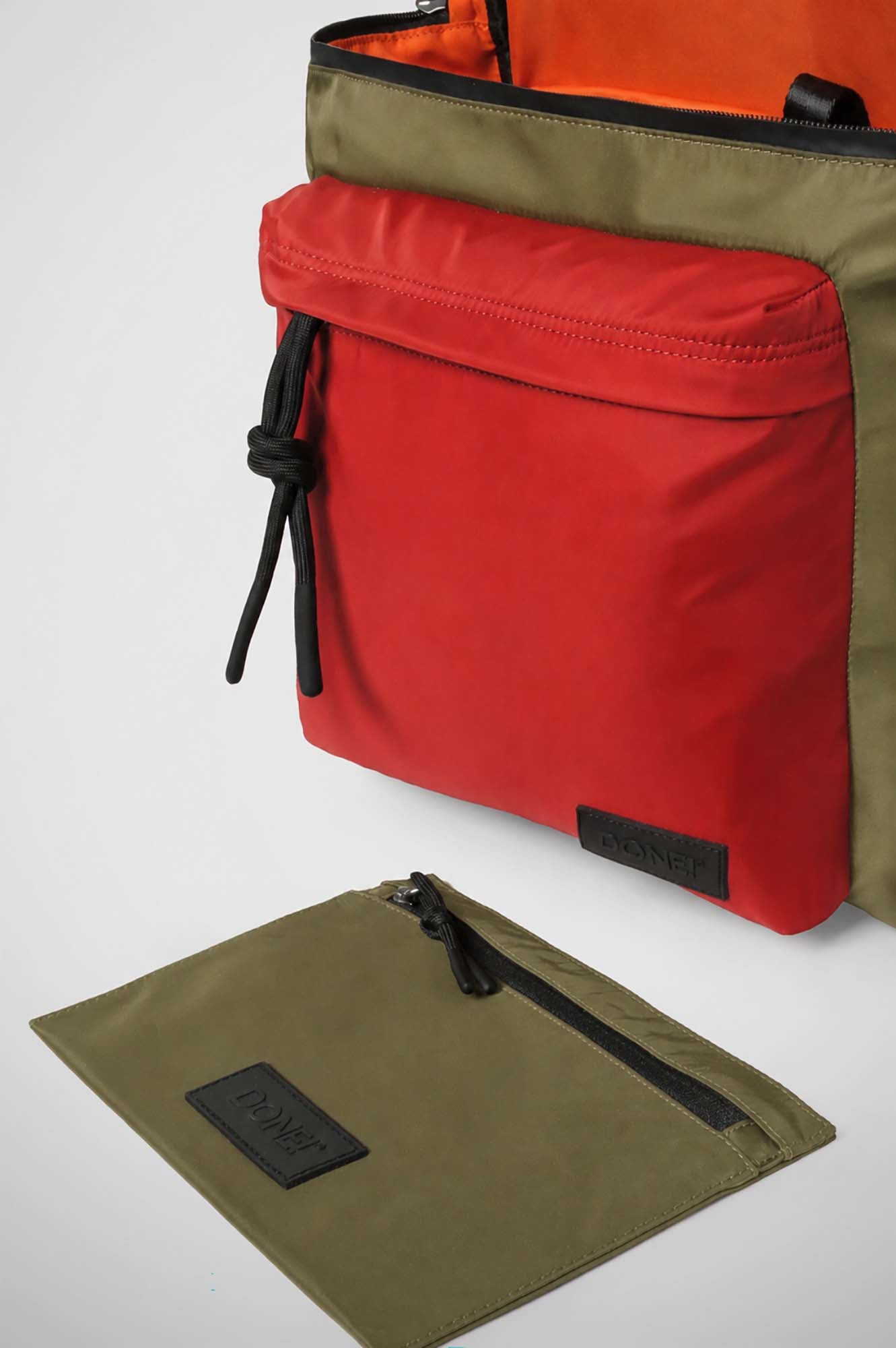 East+West Nylon L Dark Green Mud Red