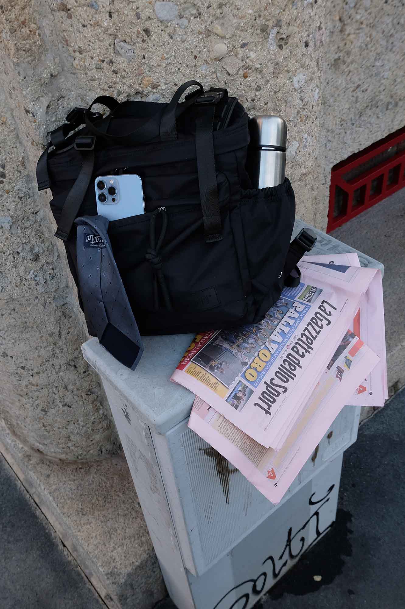 イースト+ウェスト ナイロン M ブラック