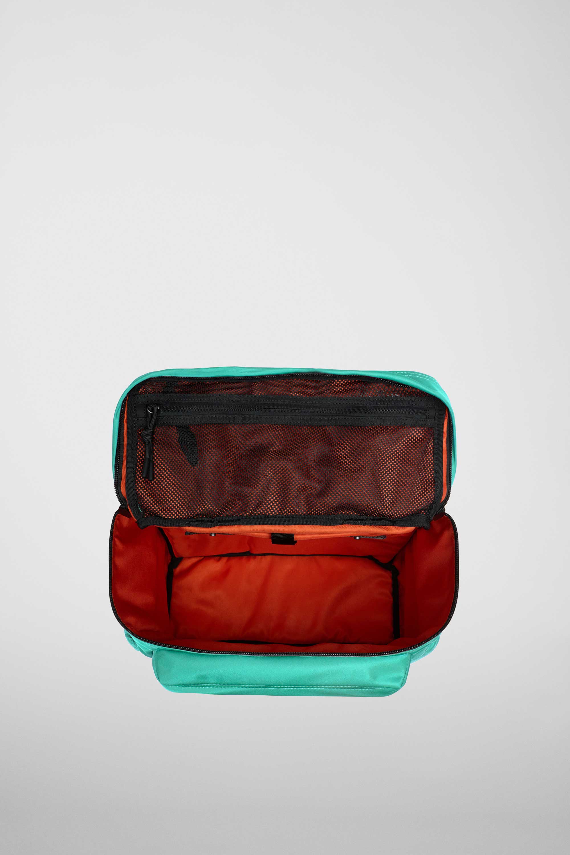 East+West NYLON M Turchese