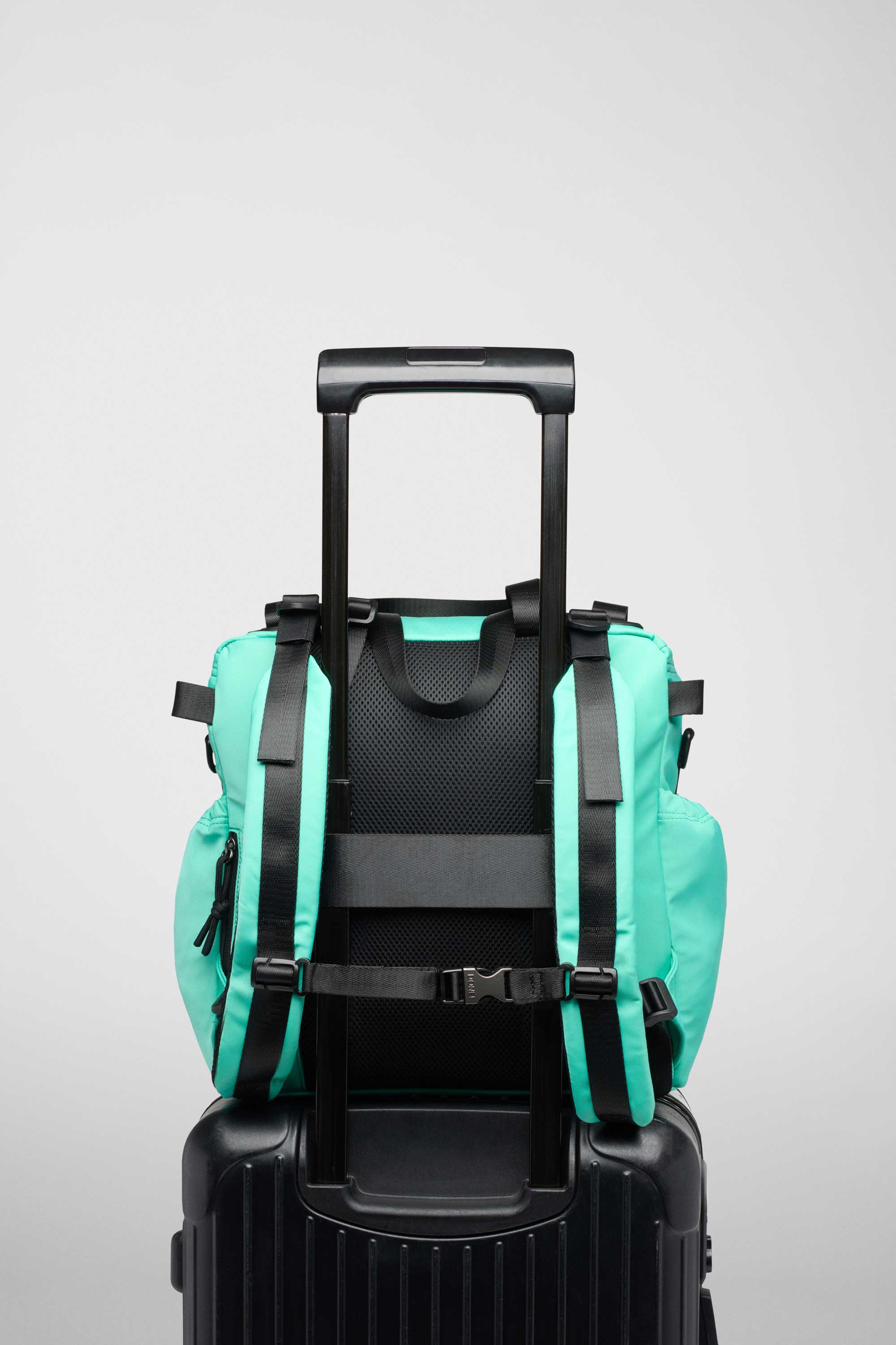 East+West NYLON M Turchese