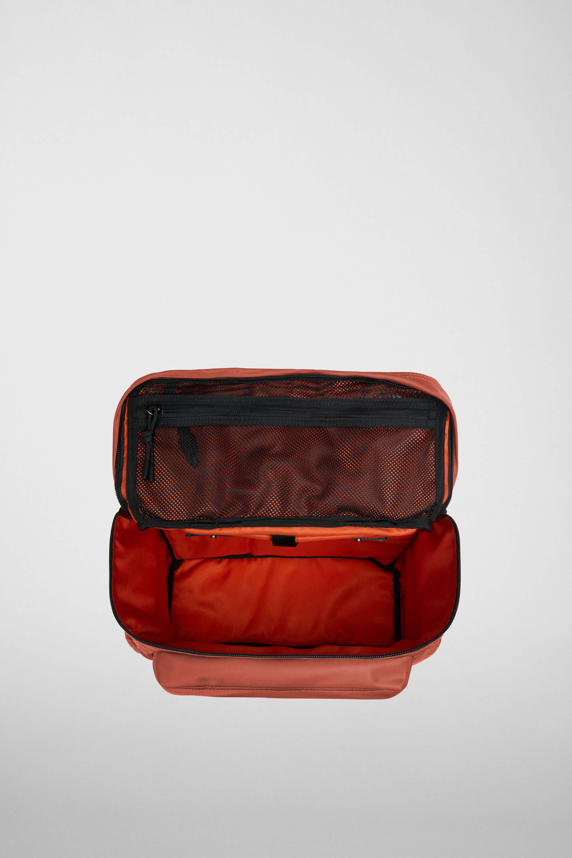 East+West Nylon M Ruggine