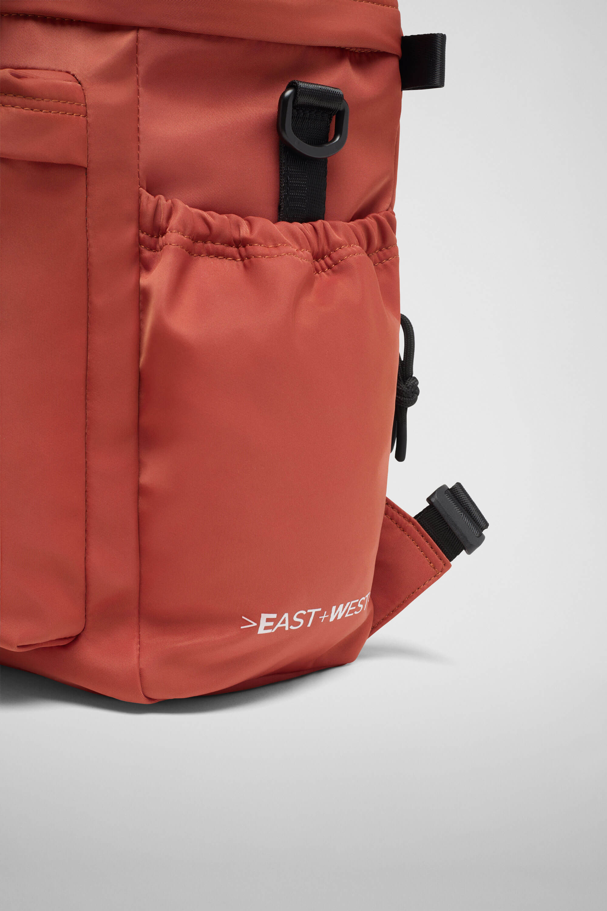 East+West Nylon M Ruggine