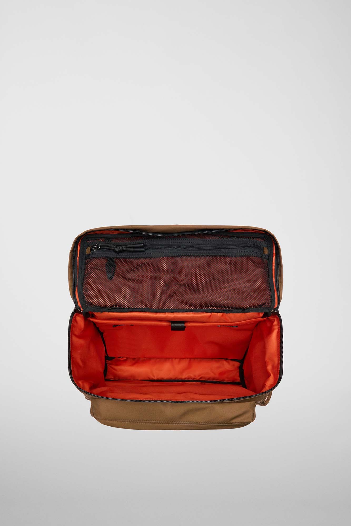 East+West Nylon M Coffee