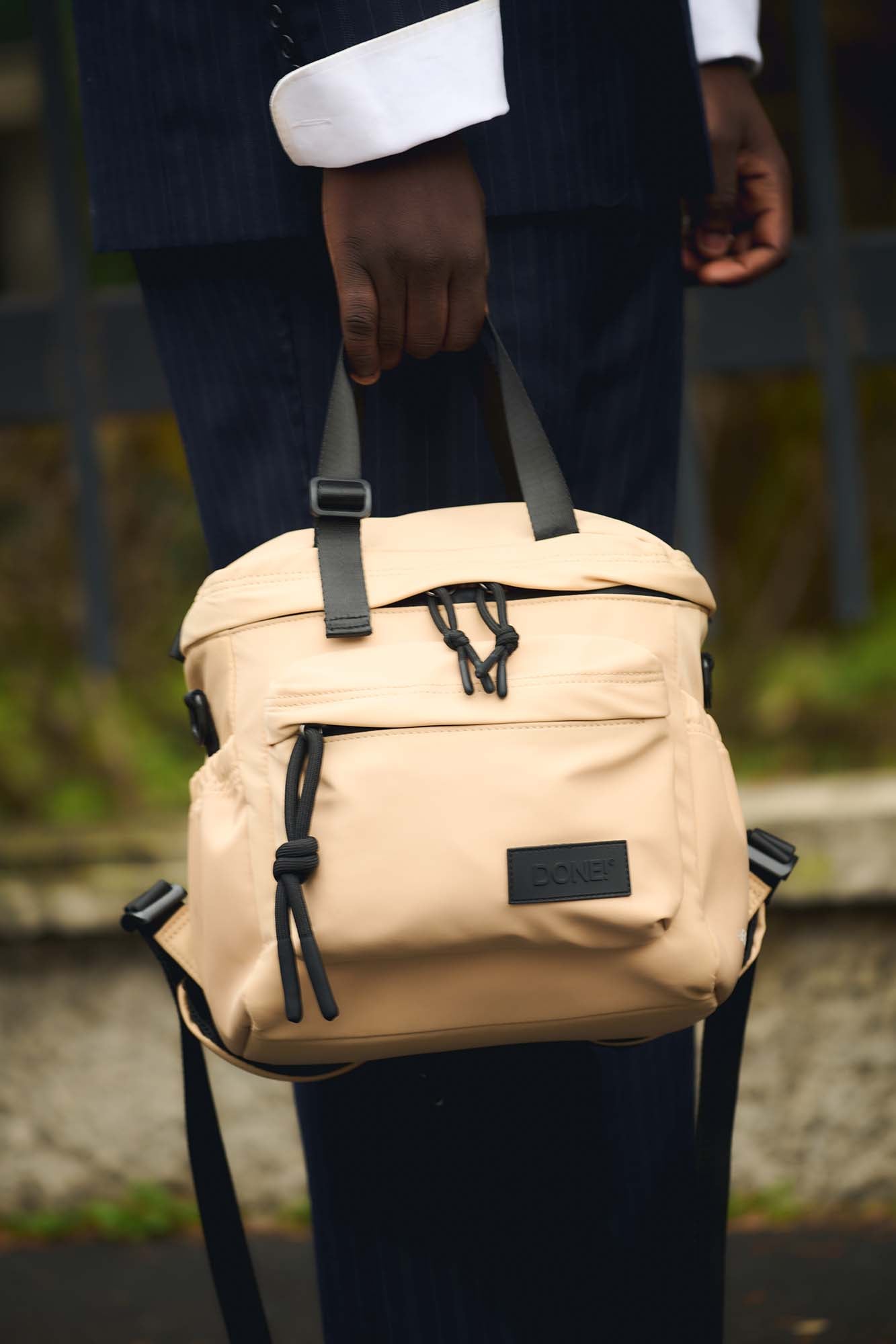 イースト+ウェスト ナイロン S カーキ