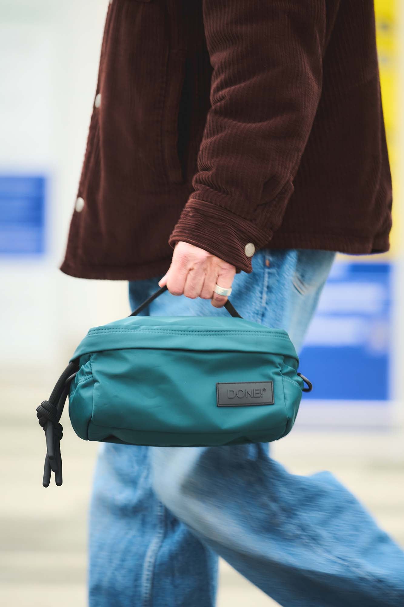 ビューティーバッグ ナイロン ペトロリオ