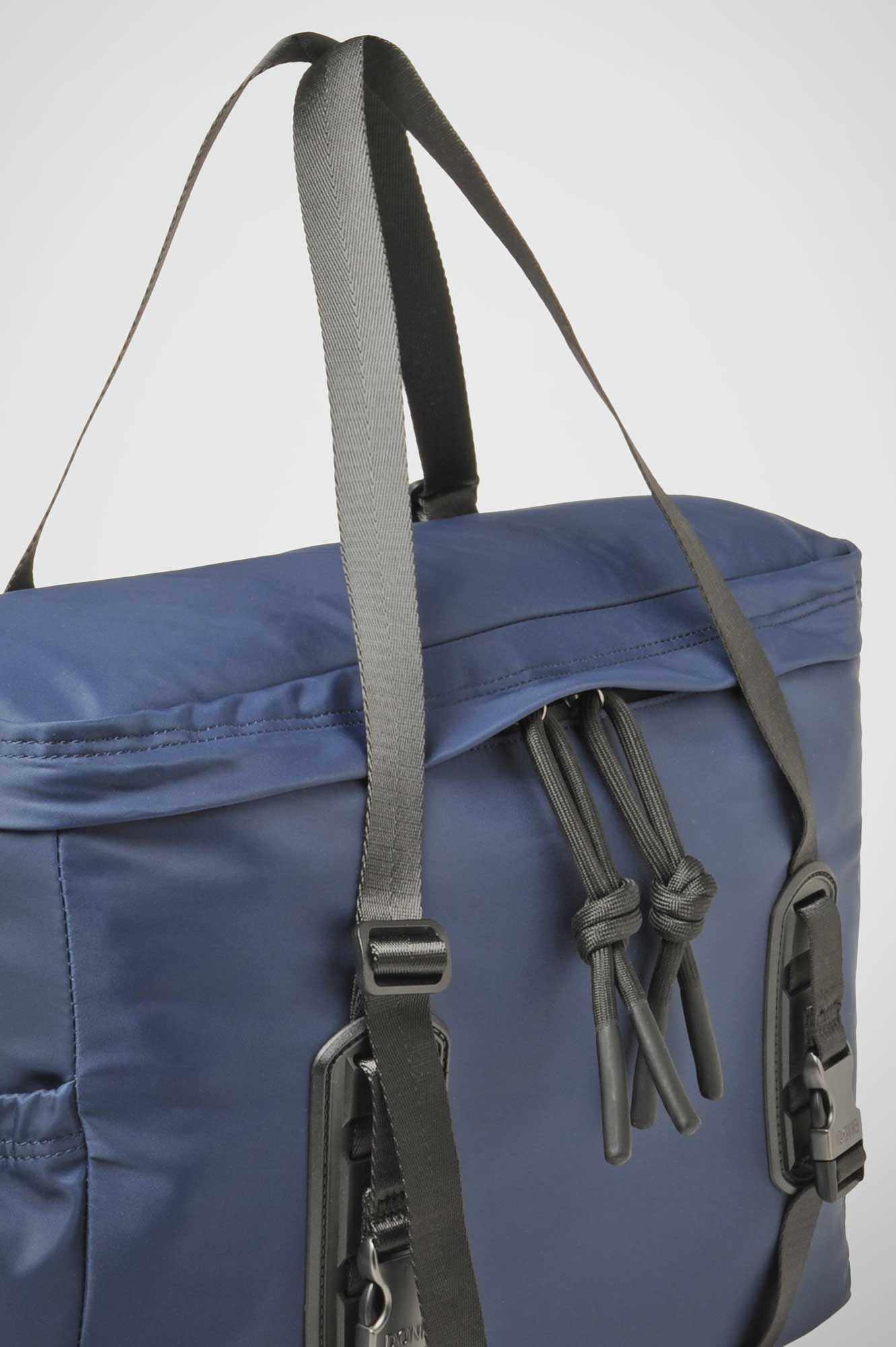 AM+PM Nylon Blue