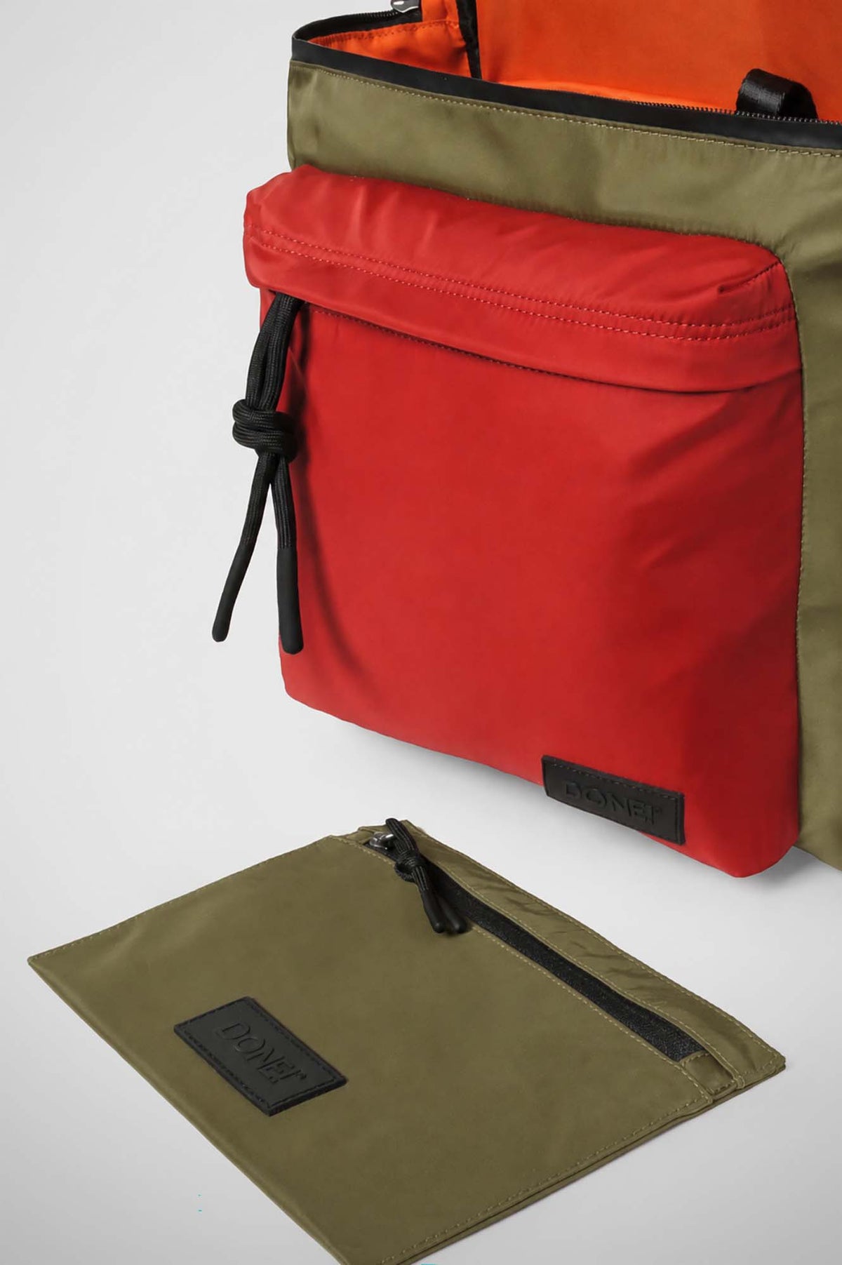 East+West Nylon L Dark Green Mud Red